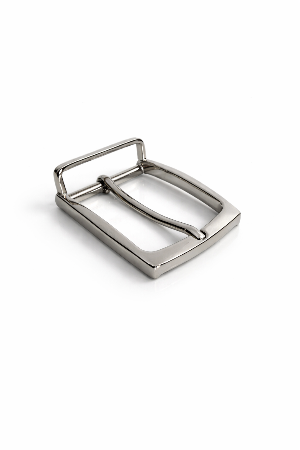 Fibbia con passante integrato modello 2