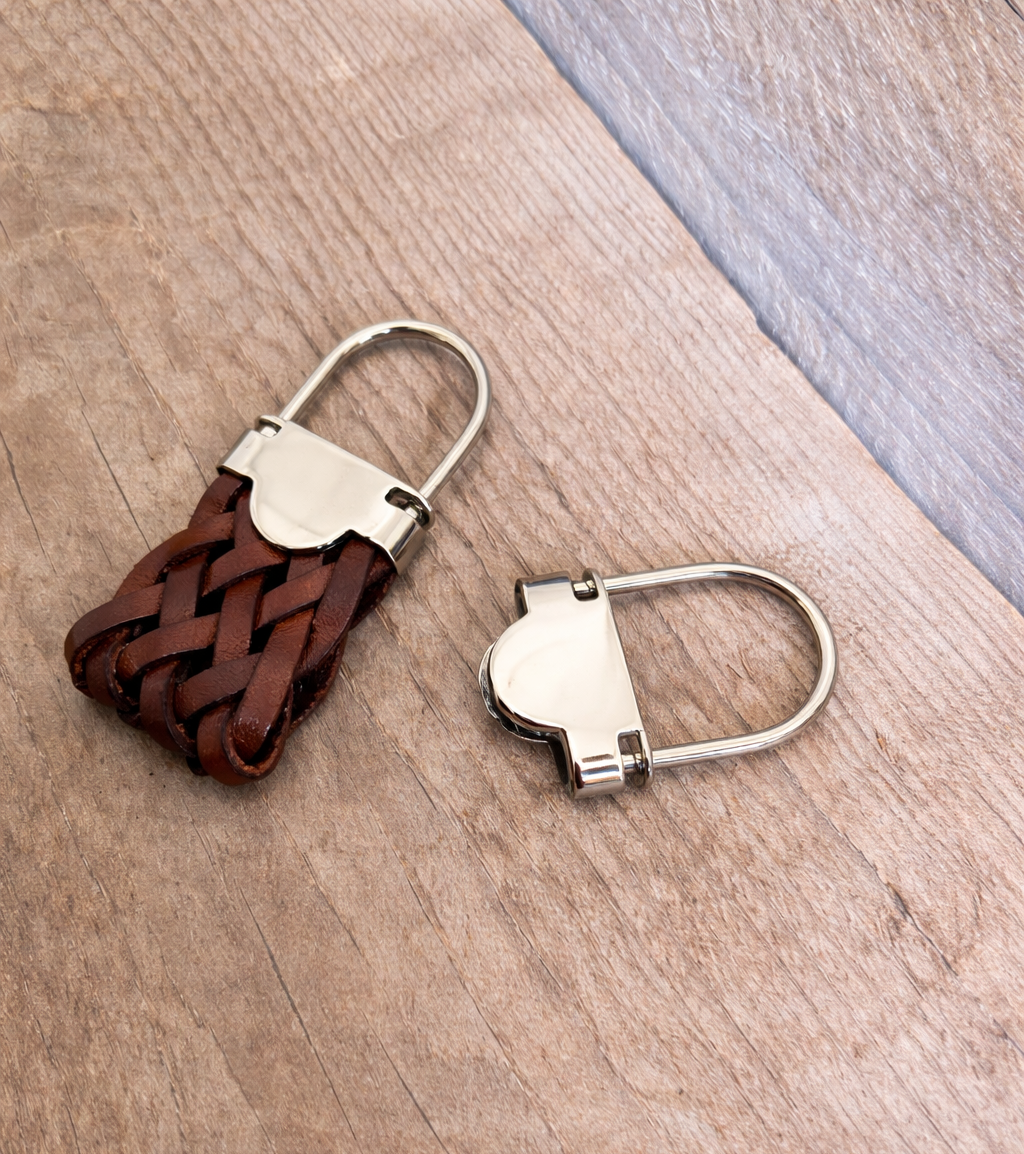 portachiavi in pelle personalizzato